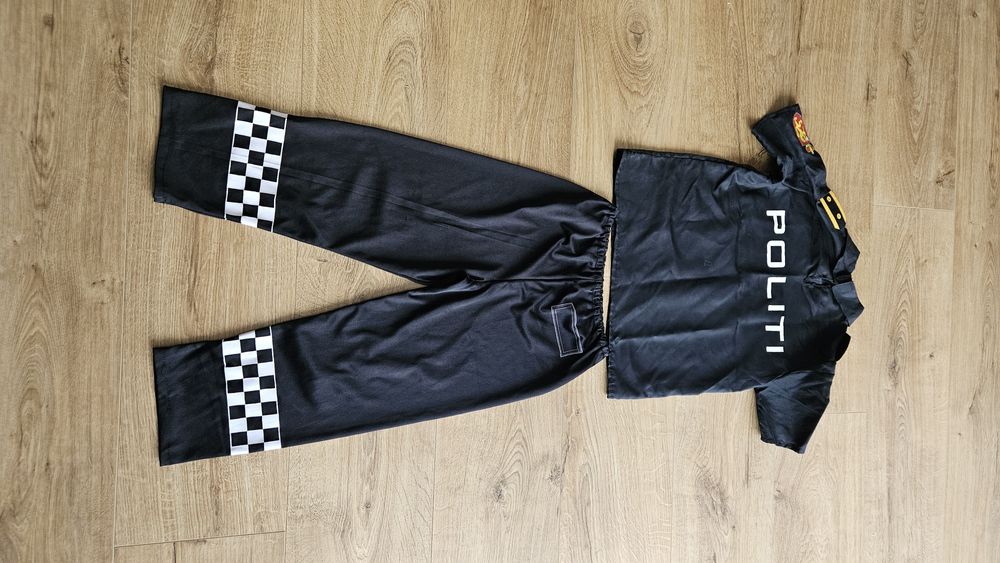 Strój karnawałowy policjant r.116-122