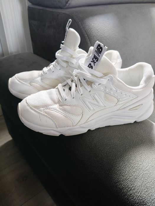 New Balance białe rozm. 40