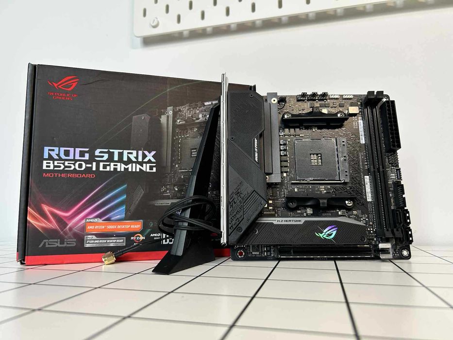 Płyta główna Asus Rog Strix B550-i GAMING Mini-ITX
