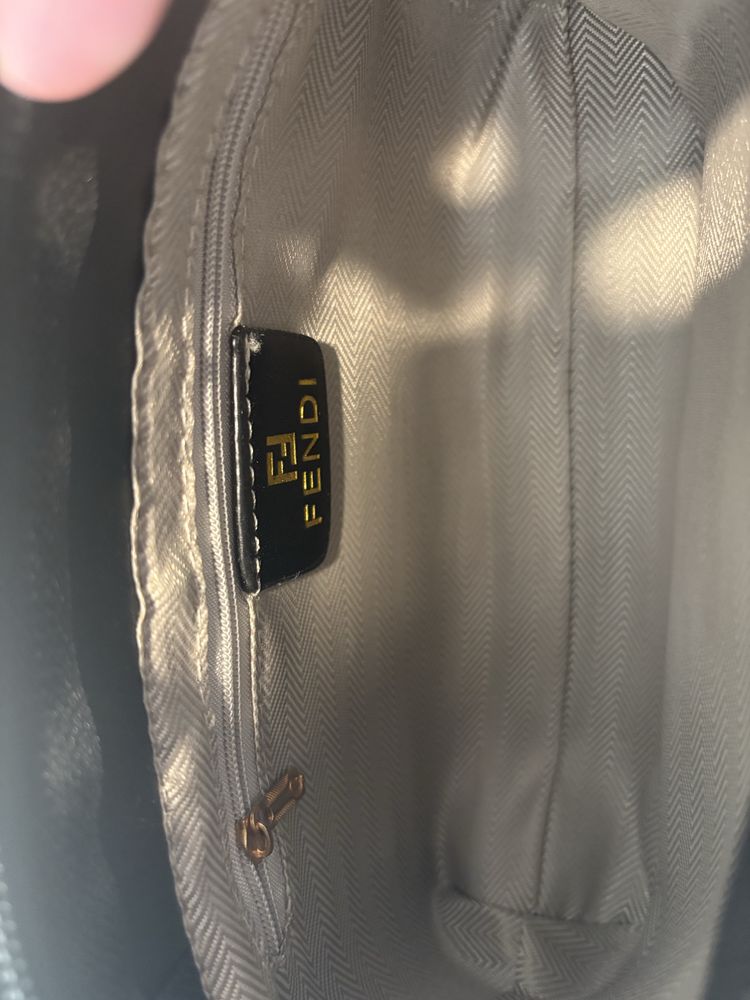 Mala Fendi Nova