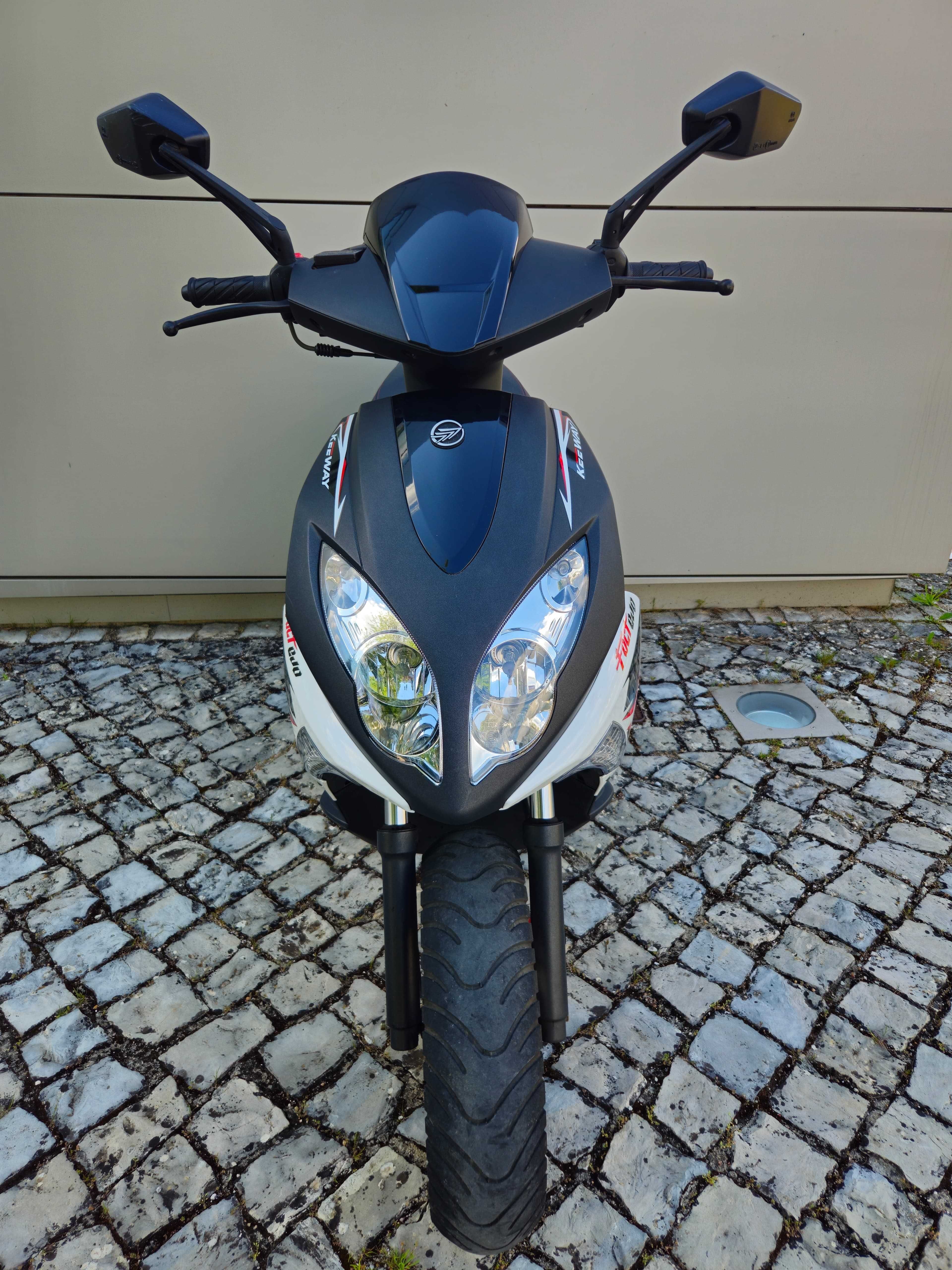 Scooter keeway f-act Evo 50 CC.
