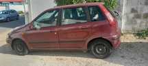 Fiat punto 5 portas com inspeção em dia