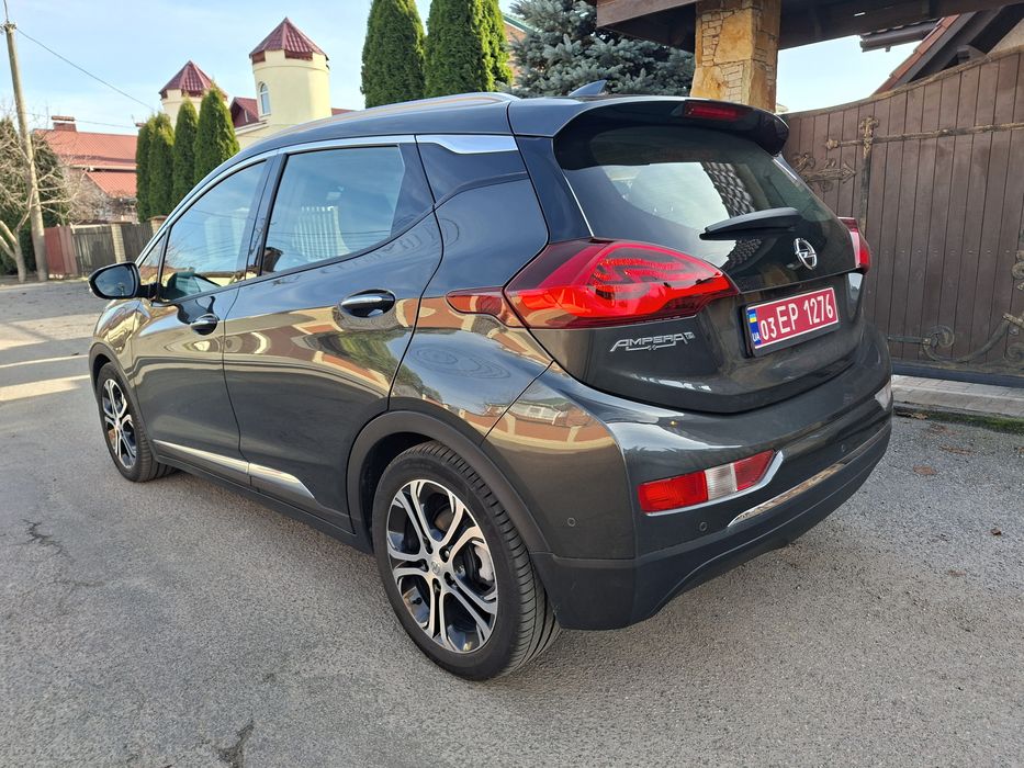 64 кв,2020 р,Топ Комплектація, 500 км їде,з Німетчини