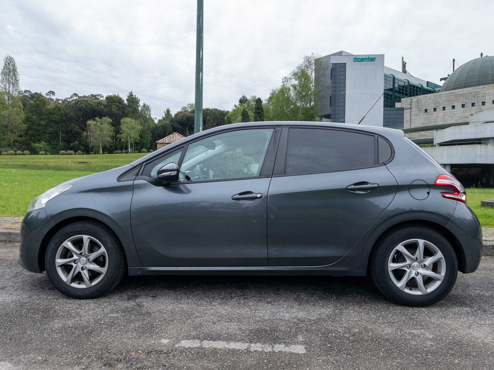 Peugeot 208 1.4 HDI