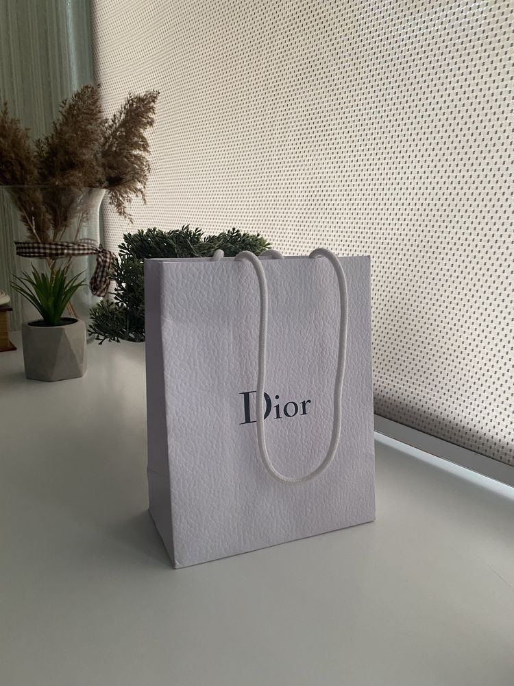 Пакет Dior із стрічкою