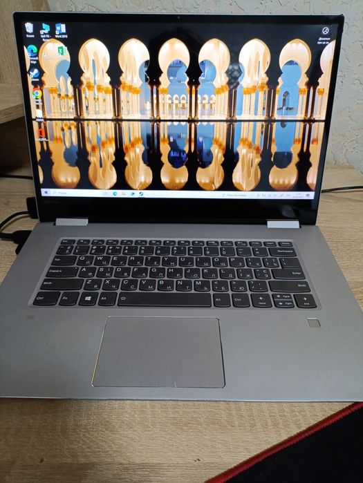 Ноутбук Lenovo Yoga