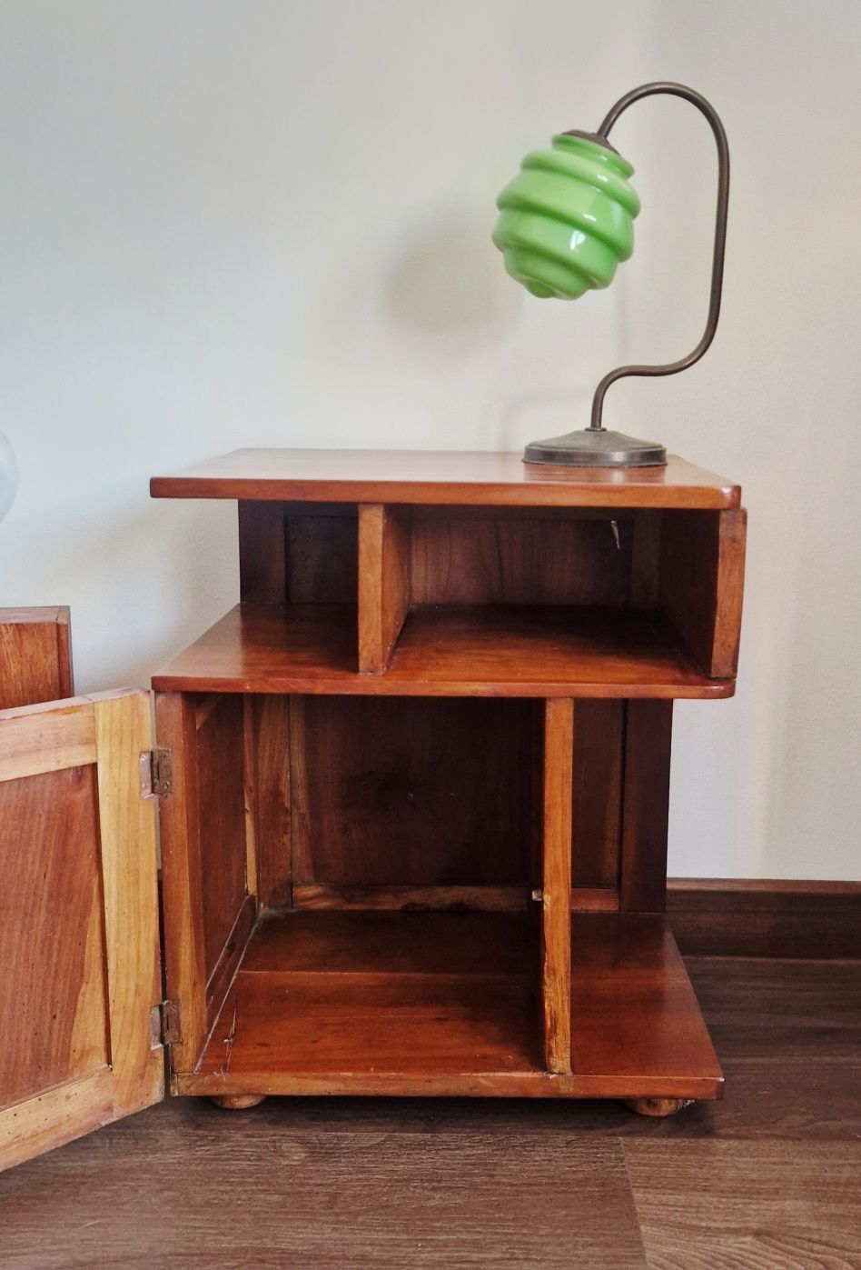 Mesa de cabeceira Art Deco