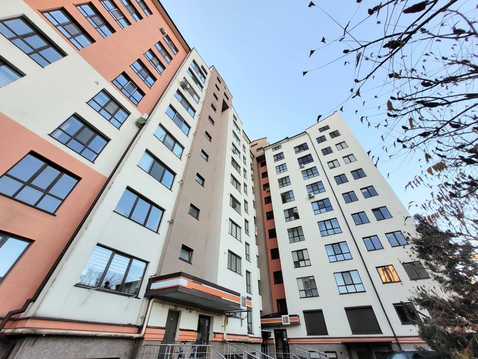 Оренда 2 к кв-ра біля парку та озера.