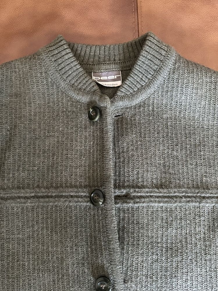 Sweter zapinany Beer Strickmodern 100%wełna Unisex, stary, klasyczny