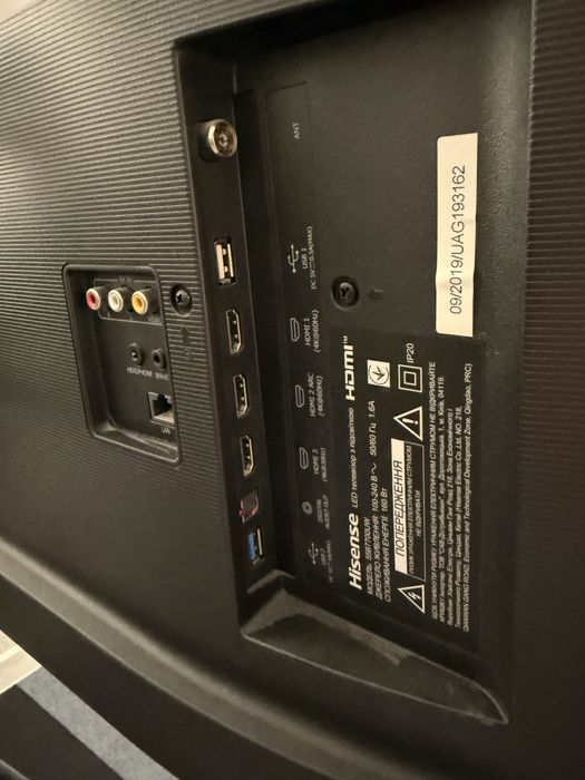 Hisense 55B7700UW