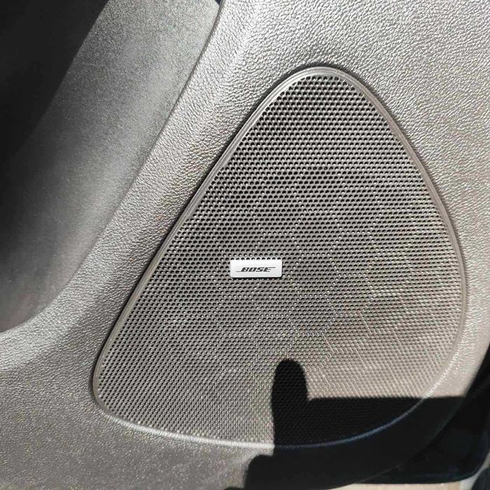 Chevrolet Volt 1.4 Hybrid Plug-IN 2014 год (MAXIMAL)