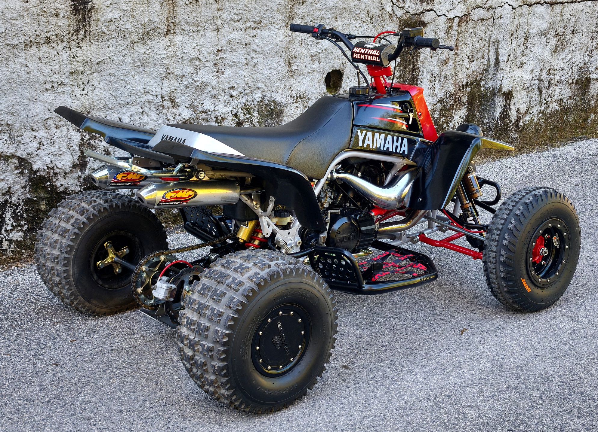 Yamaha Banshee Ler anúncio