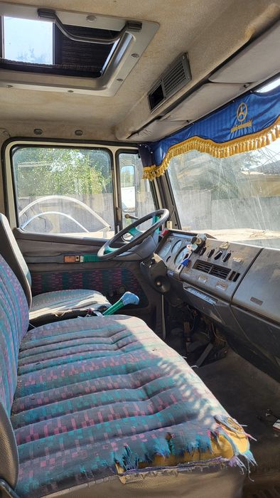 Кабіна Мерседес 814, кабіна з спальником