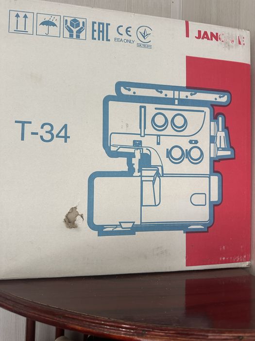 Оверлок Janine T-34