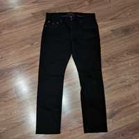 Czarne jeansy męskie Tommy Hilfiger 33 /30