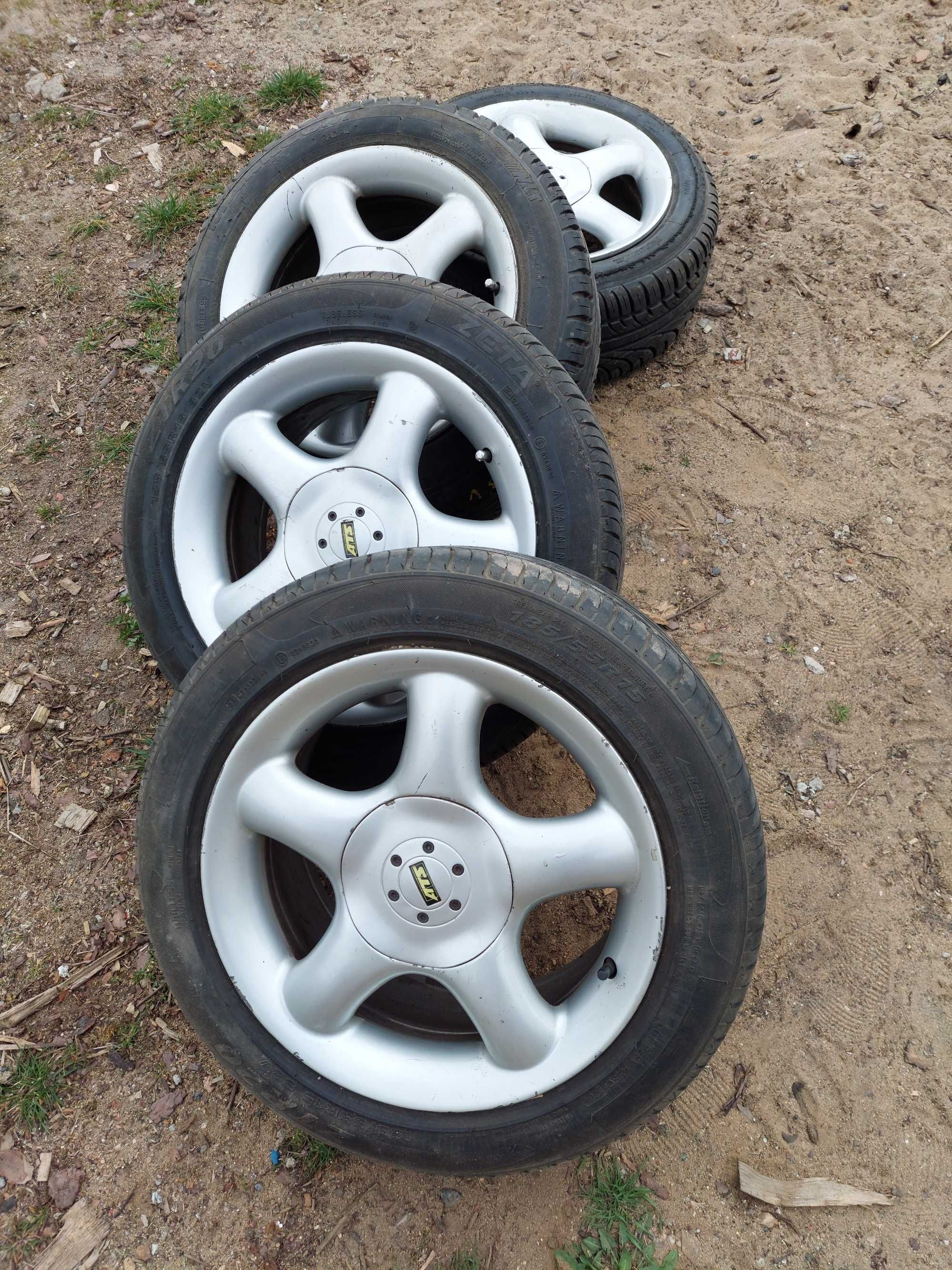 Felgi aluminowe R15 z oponami 185/55.