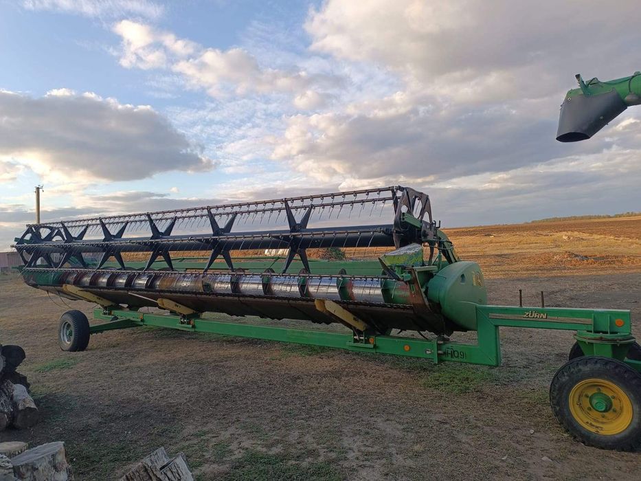 Продам Джон дір STS 9880