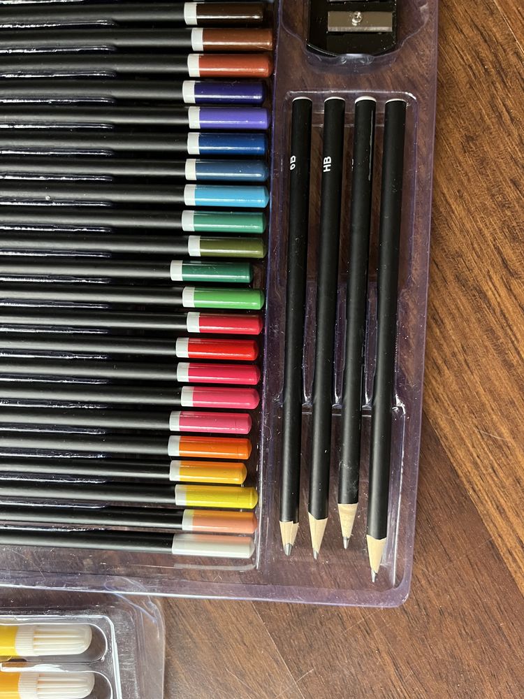 Zestaw kreatywny dla dzieci kredki farby