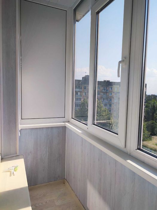 Оренда 3-х кім. вул. Адмірала Головко ( Даманський)