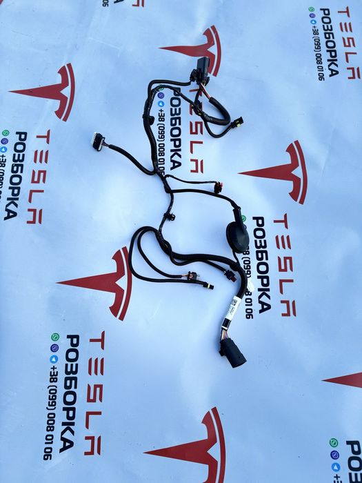 Проводка переднього заднего бампера телевизора Тесла