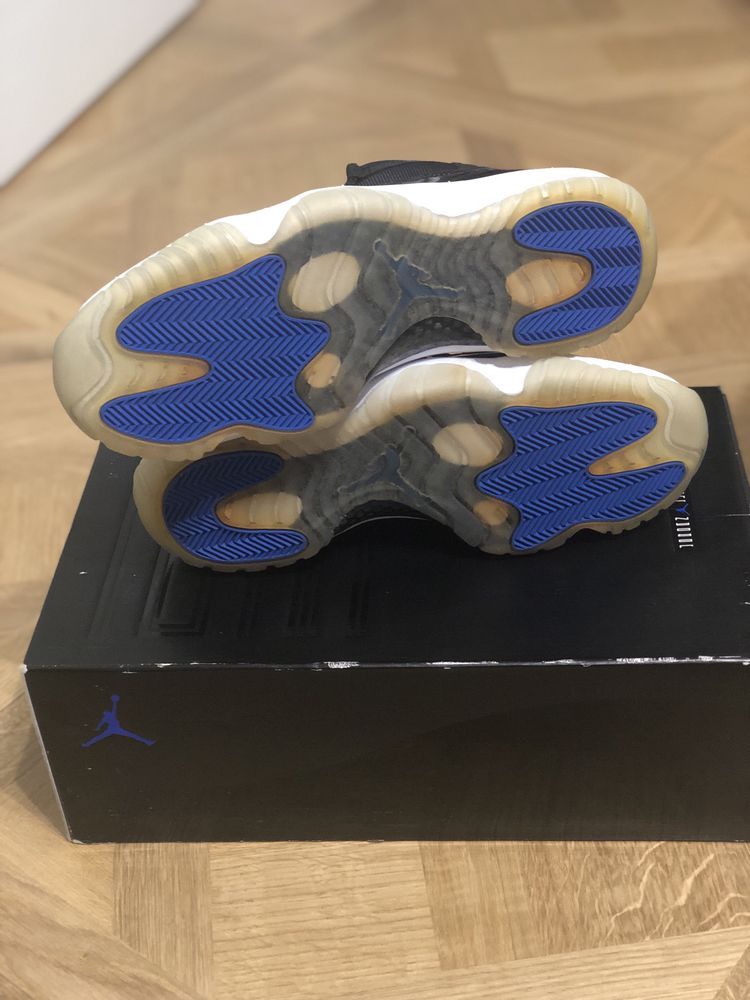Air Jordan 11 Space Jam 44:5