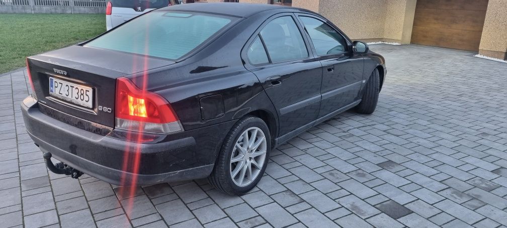 Volvo S60 roczny gaz LPG alu klima automat