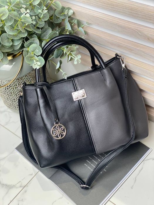 Сумка жіноча велика