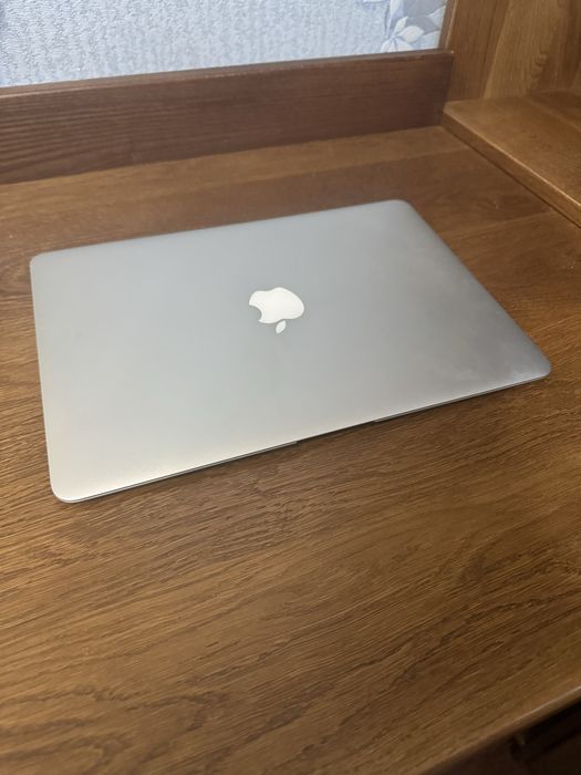 macbook air 13-inch 2017 повний комплект