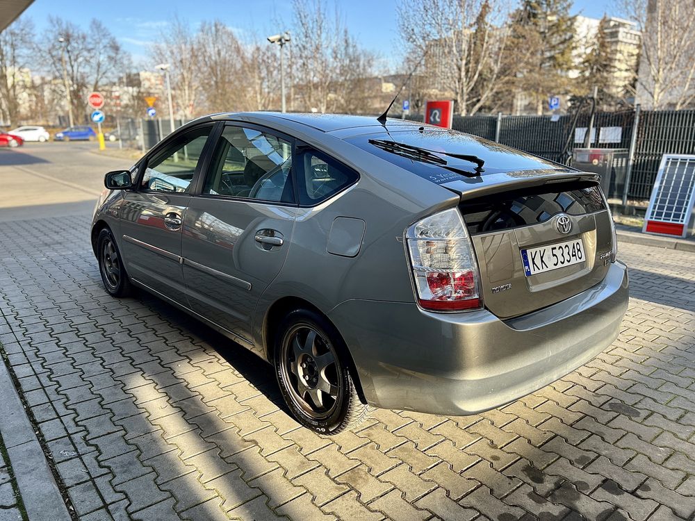 TOYOTA PRIUS II – Hybrydowe auto Kraków|wynajem auta tanio|zastępcze