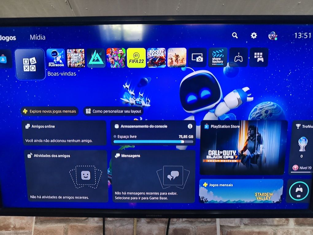 PlayStation 5 com 1 comando