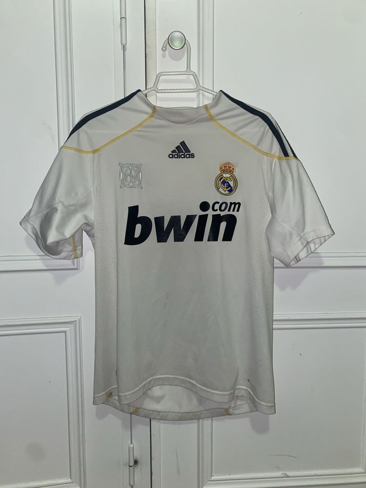 Vintage Real Madrid Kit