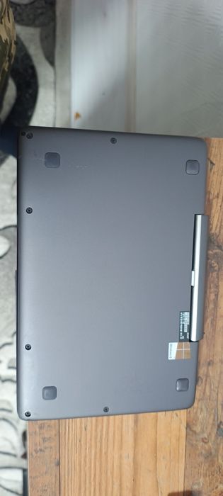 Нетбук-планшет Asus T100T  ос Windows