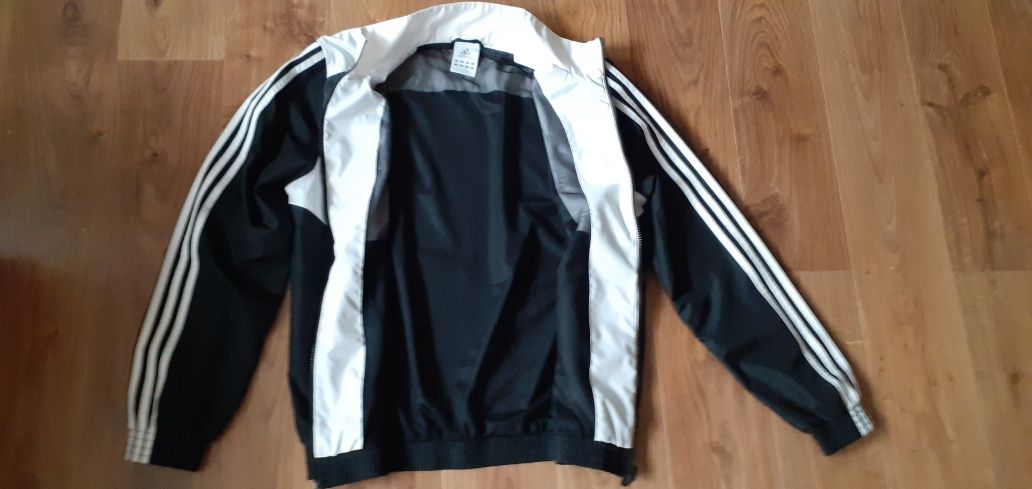 Kurtka wiatrówka przejściową Adidas 176