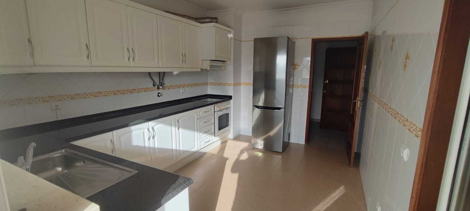 T3 central, com lugar de garagem
