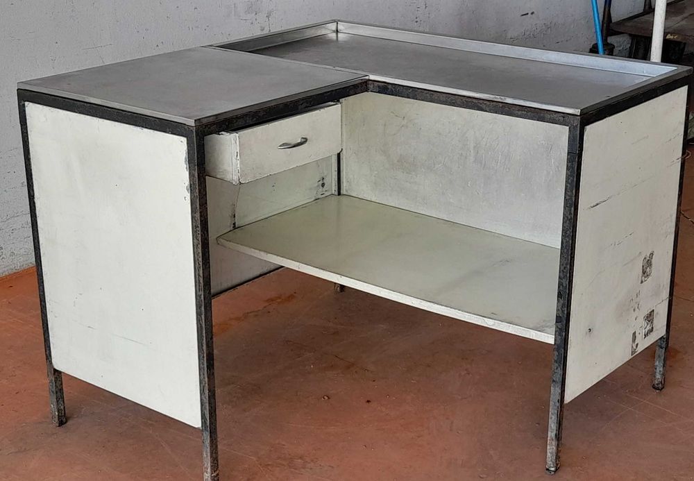 SAÍDA DE CAIXA / MESA / BANCADA DE SUPERMERCADO OU LOJA