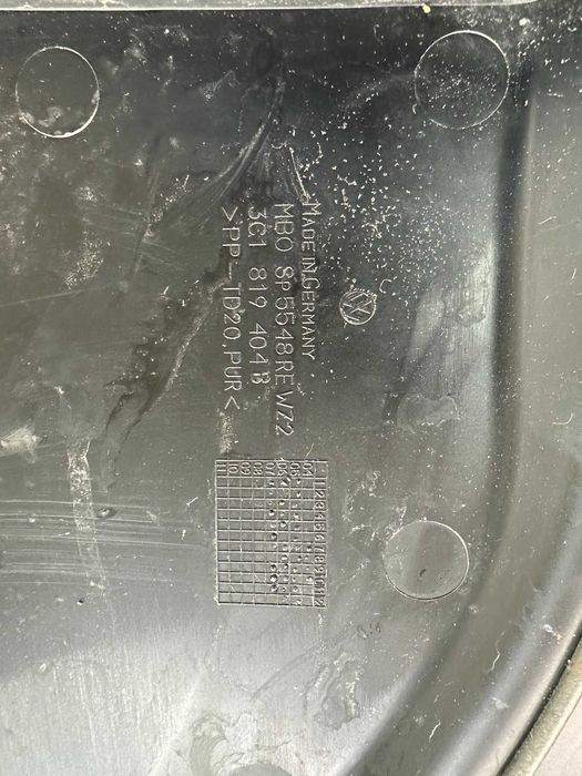 Жабо, пластик лобового Пассат Б6 Б7 пластик трапеції Passat B6 B7