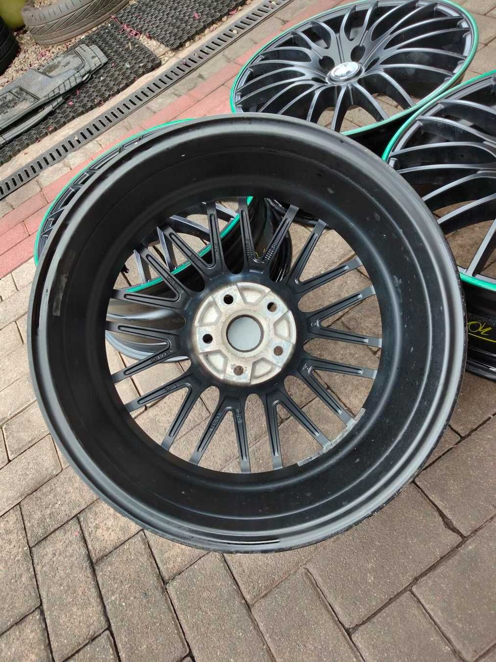 5x112 Alufelgi R18 Skoda Ocatvia II Superb A4 B6 B7 A3 8P Golf ET48 8j