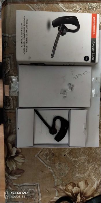 Bluetooth гарнитура Plantronics  на любой вкус