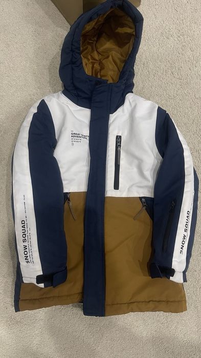 Продам куртку дитячу Reserved