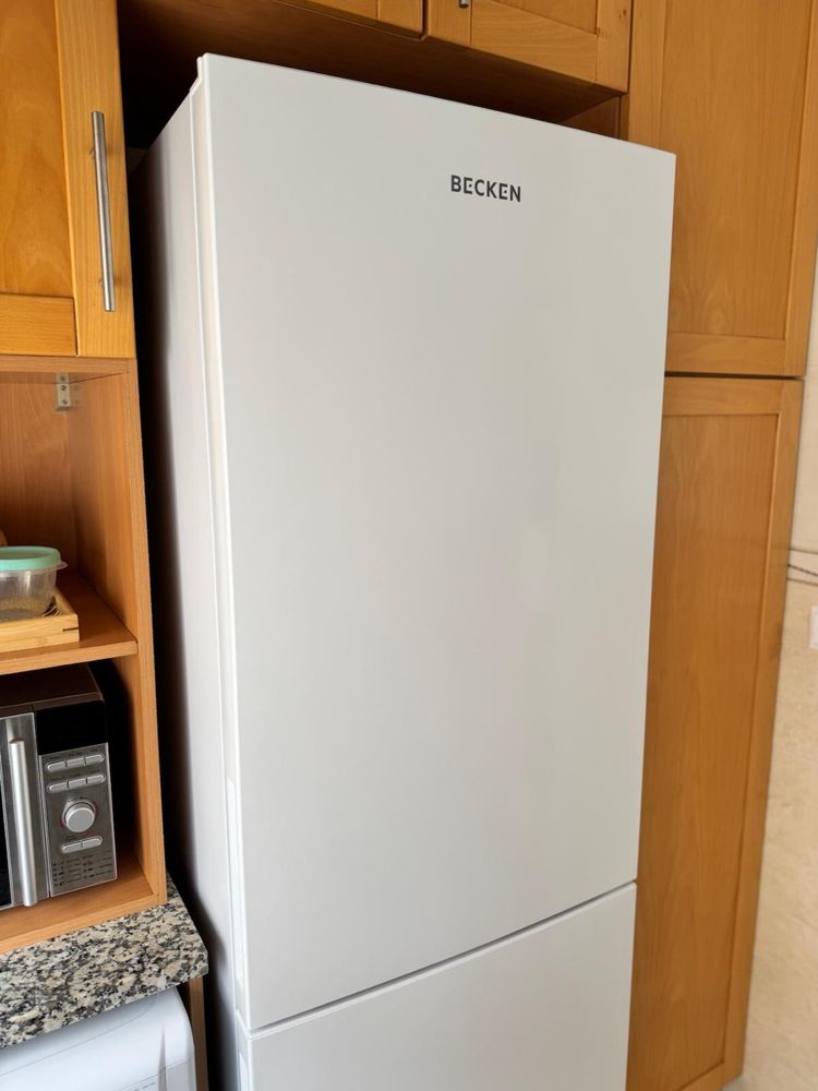 Frigorifico combinado BECKEN