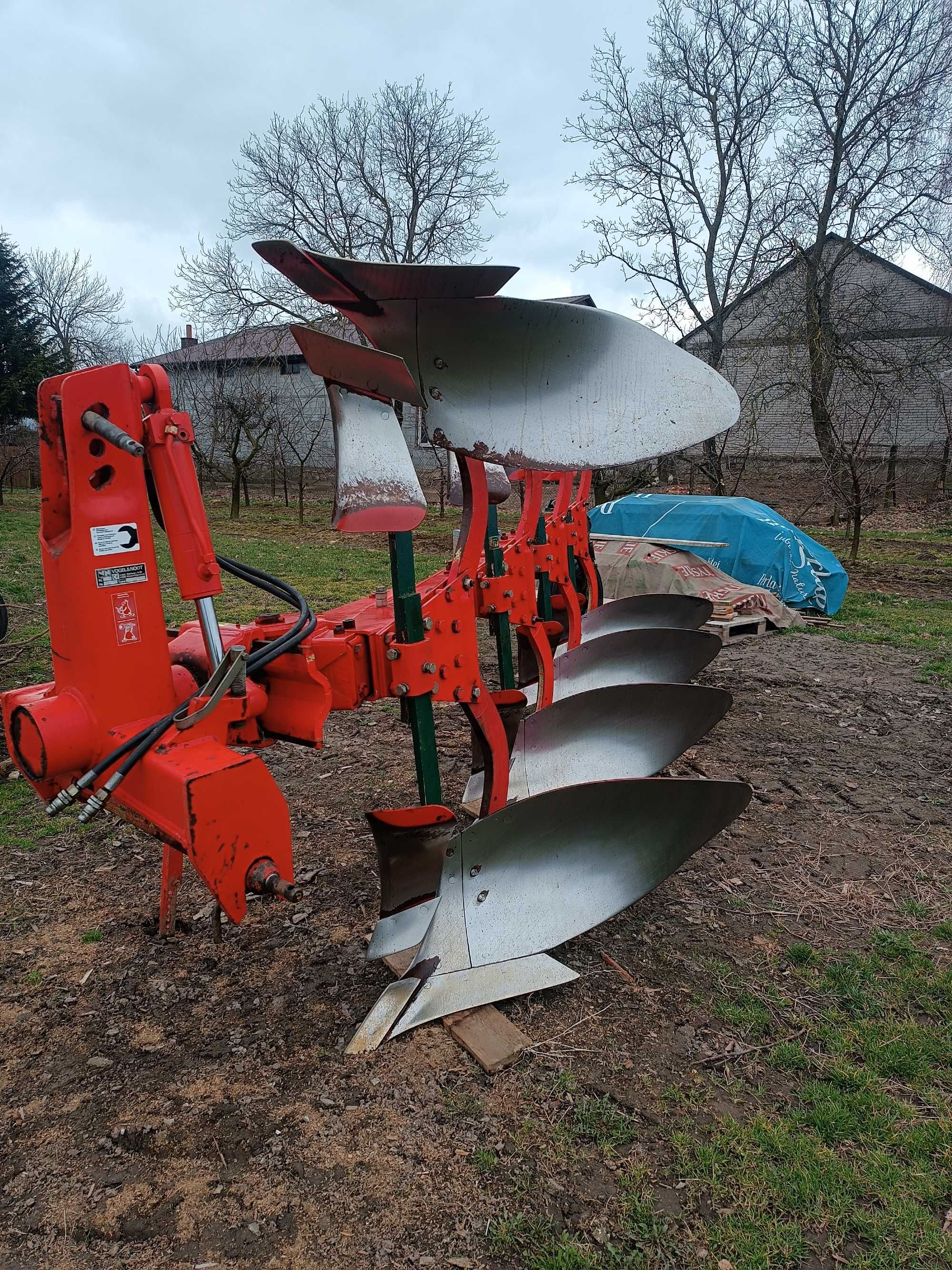 Pług 4 kverneland LD Lemken 3 skiby LD 85