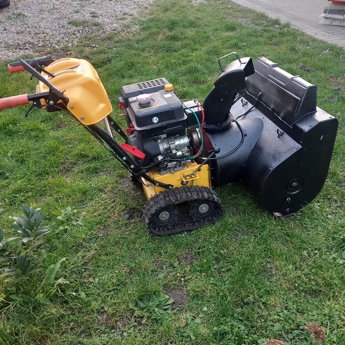 Odśnieżarka wirnikowa gąsienicowa elektryczny start