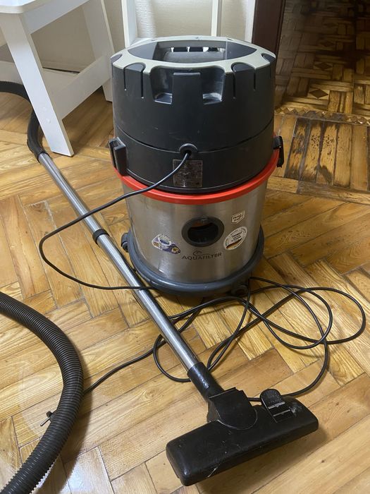 Моющий пылесос Томас