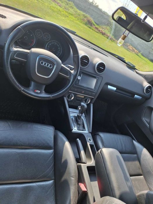 Audi A3 8P * 1.9 Tdi * SportBack * S-line * PoLift * Automat *