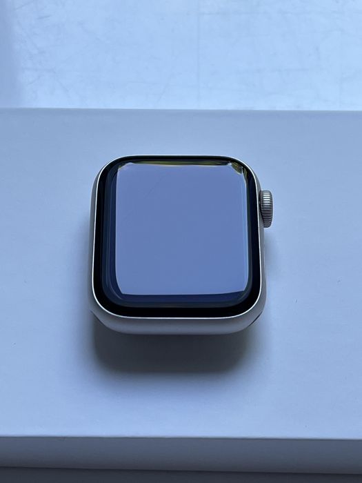 OUTLET Apple Watch SE 2gen Cellular 40mm Księżycowa poświata S/M FV23