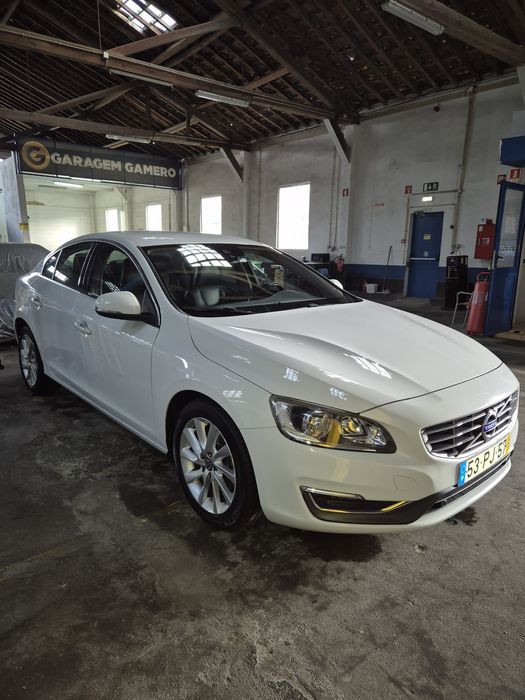 Volvo S60 automático