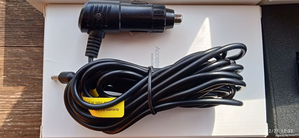 Відеореєстратор BlackVue DR500GW-HD Wi-Fi