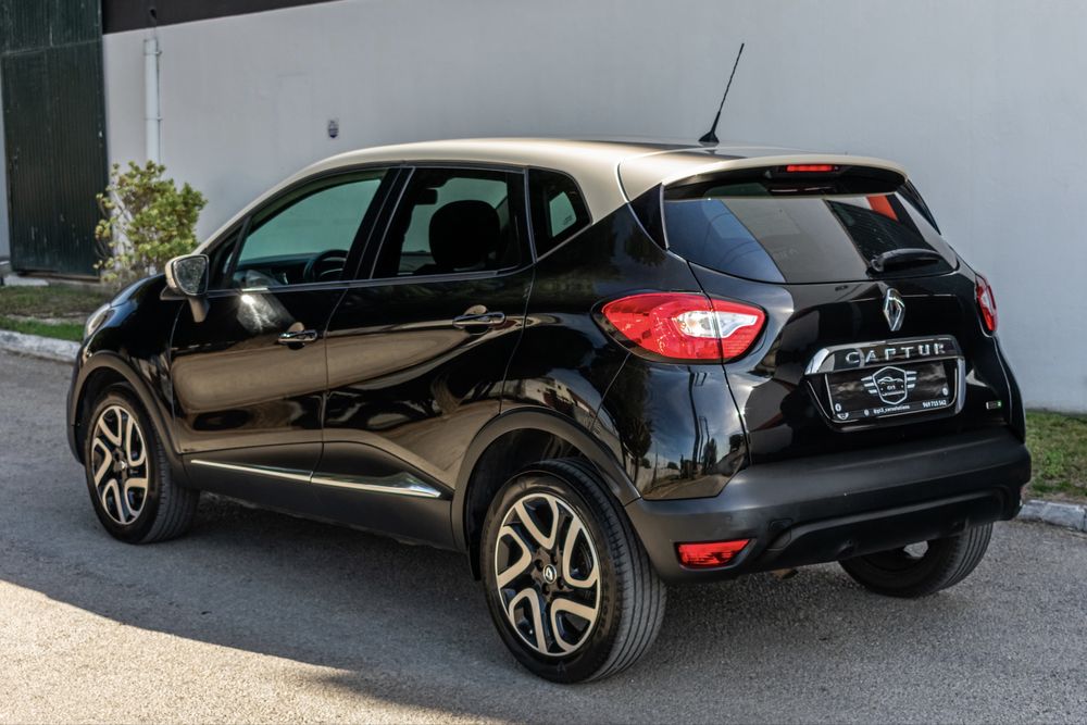 Renault Captur 1.5 Dci Exlclusive (desde 155€/mês financiamento)