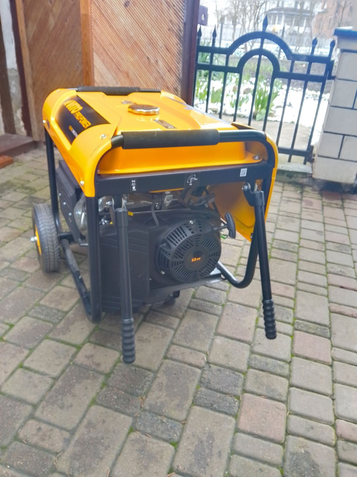 Бензиновий генератор VITO PRO POWER