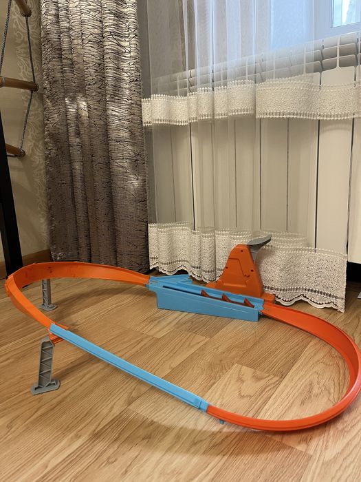Трек HotWheels Перегони на швидкість